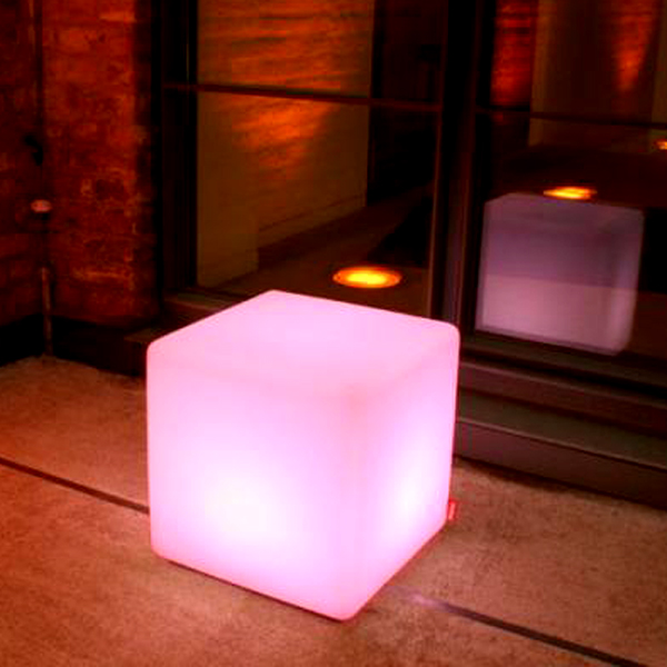 LED Cube 20cm